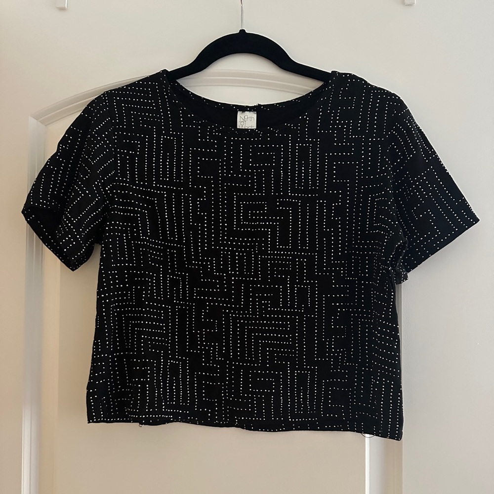 North of West Black and White Graphic Women's Top